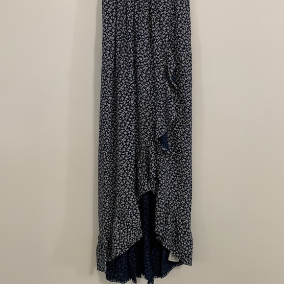Hollister XS Floral Print Open Ruffled Leg Dress - Picture 5 of 14